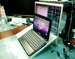 Illustration for article titled MacBook Nano Looks Like It Came from Cupertino